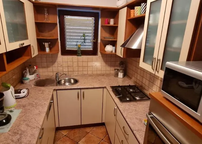 Luka Apartment